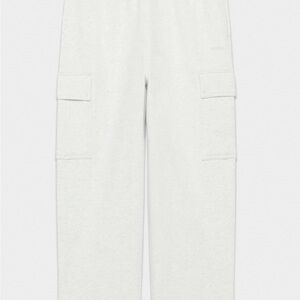 Aritzia Cozy Sweatfleece Mega Cargo Sweatpants- Small/Tall Heather Cloud White